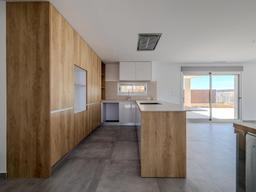 property gallery image 17