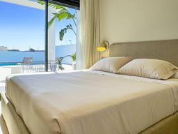 property gallery image 12