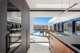 property gallery image 6