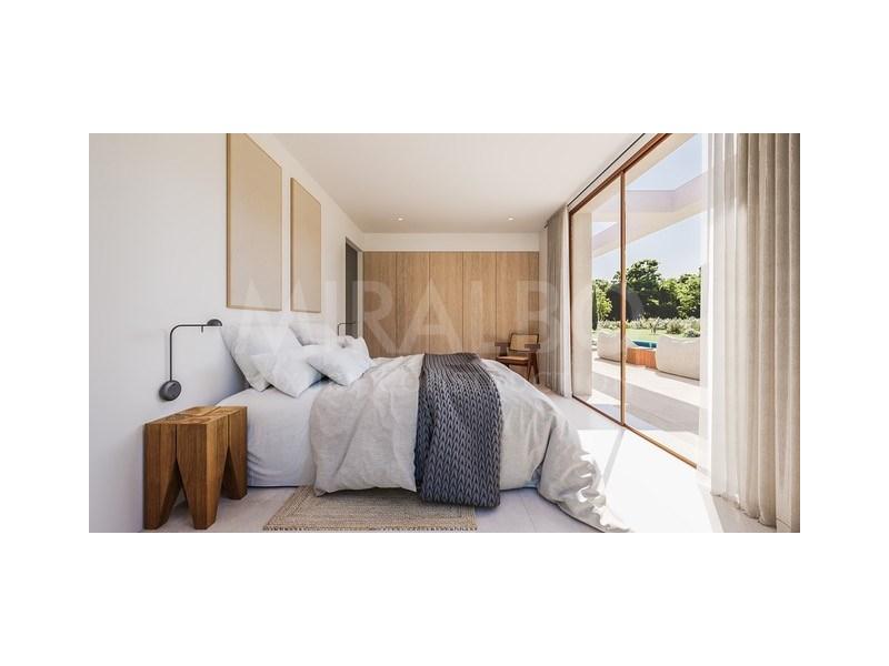 property gallery image 4
