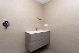 property gallery image 17