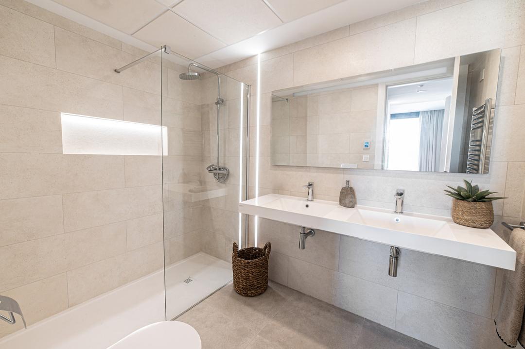 property gallery image 8