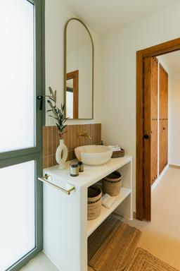 property gallery image 18