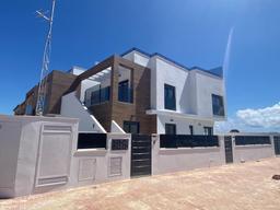 property gallery image 30