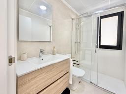 property gallery image 18