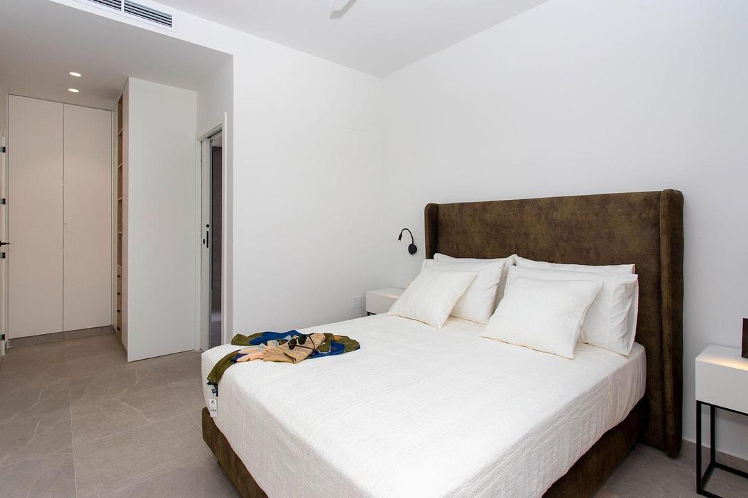 property gallery image 13