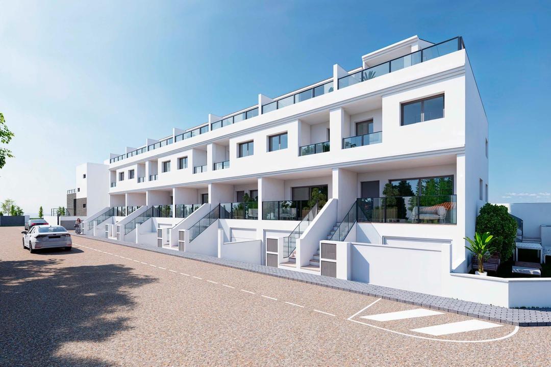 property gallery image 2