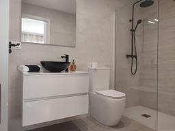 property gallery image 16