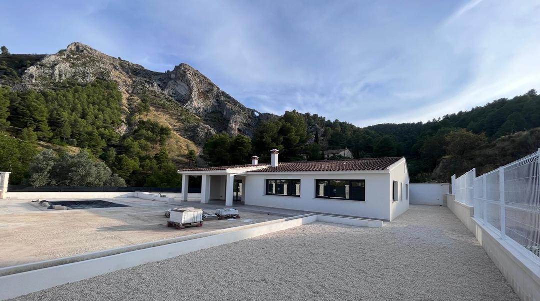 property gallery image 12
