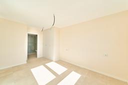 property gallery image 9