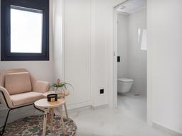 property gallery image 18