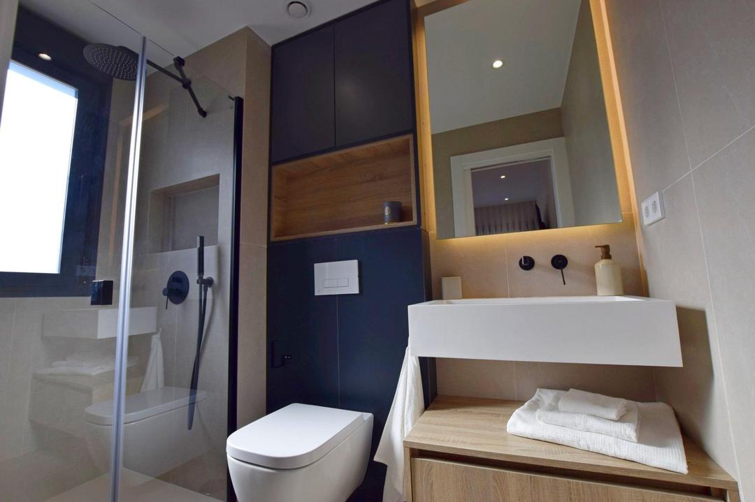 property gallery image 16