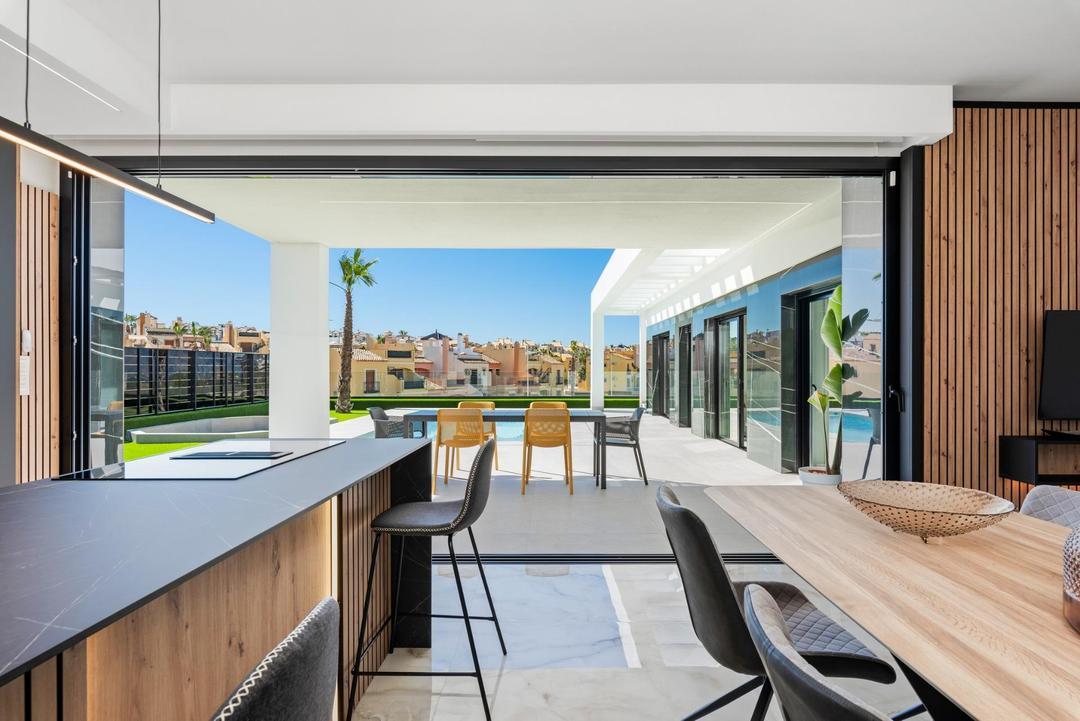 property gallery image 10