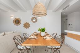 property gallery image 3