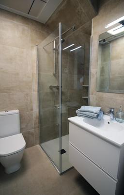 property gallery image 11