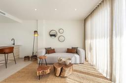 property gallery image 3