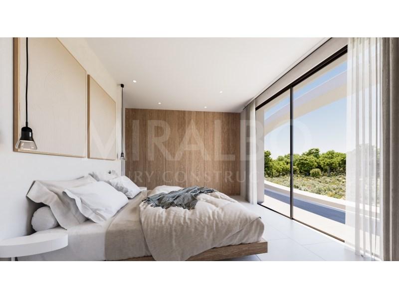 property gallery image 3