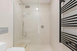 property gallery image 33