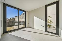 property gallery image 15