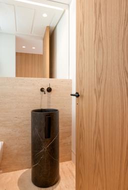 property gallery image 18