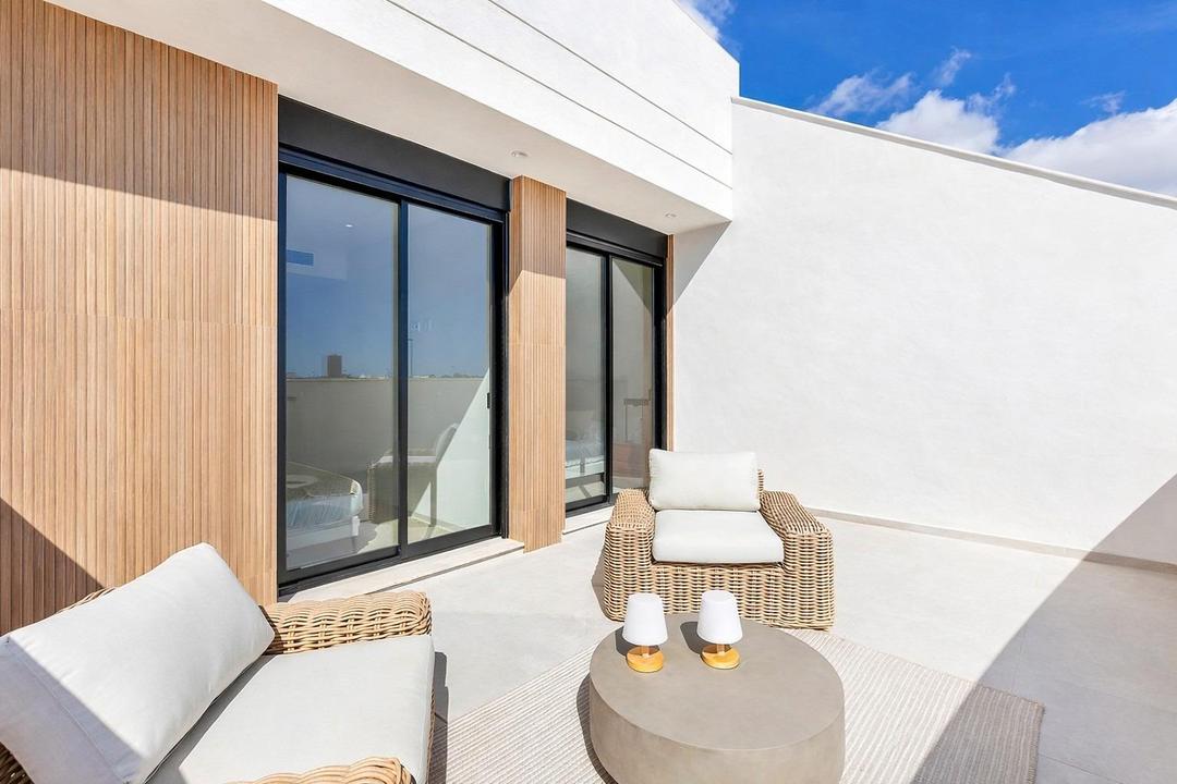 property gallery image 1