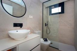 property gallery image 18