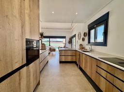 property gallery image 13