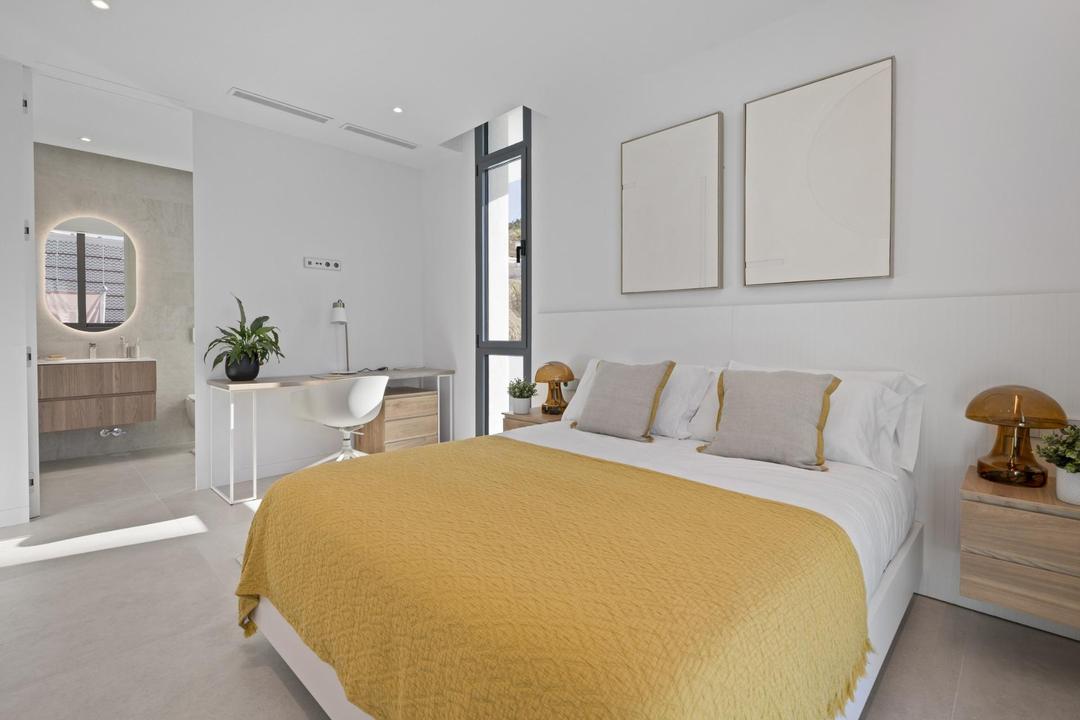 property gallery image 15