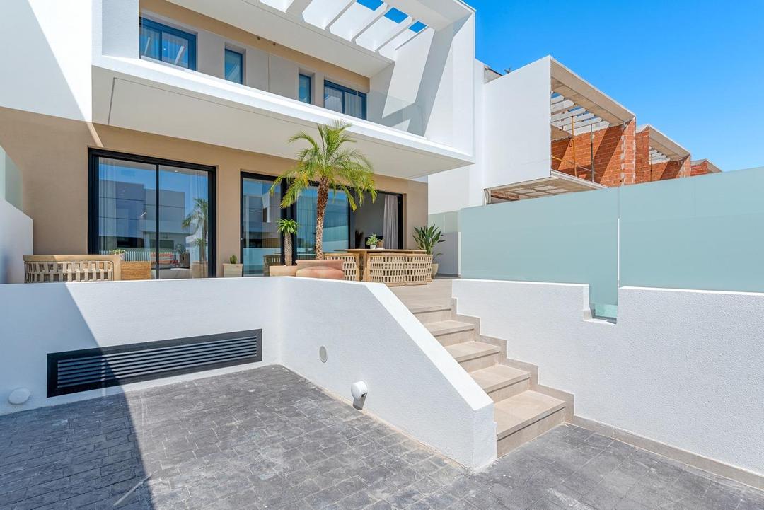 property gallery image 15