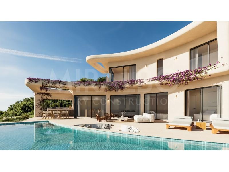 property gallery image 1