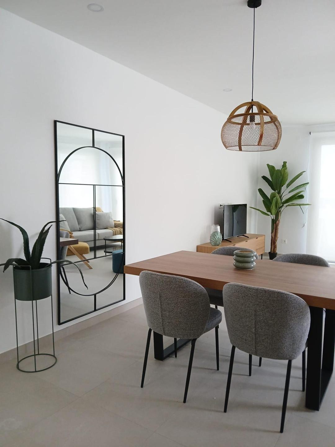 property gallery image 2