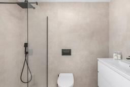 property gallery image 19