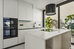 property gallery image 9