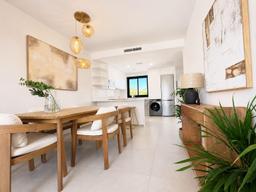 property gallery image 17