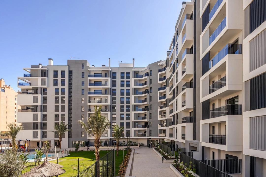 property gallery image 2