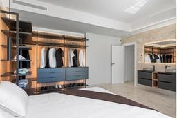 property gallery image 24