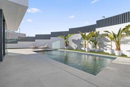 property gallery image 4