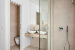 property gallery image 15