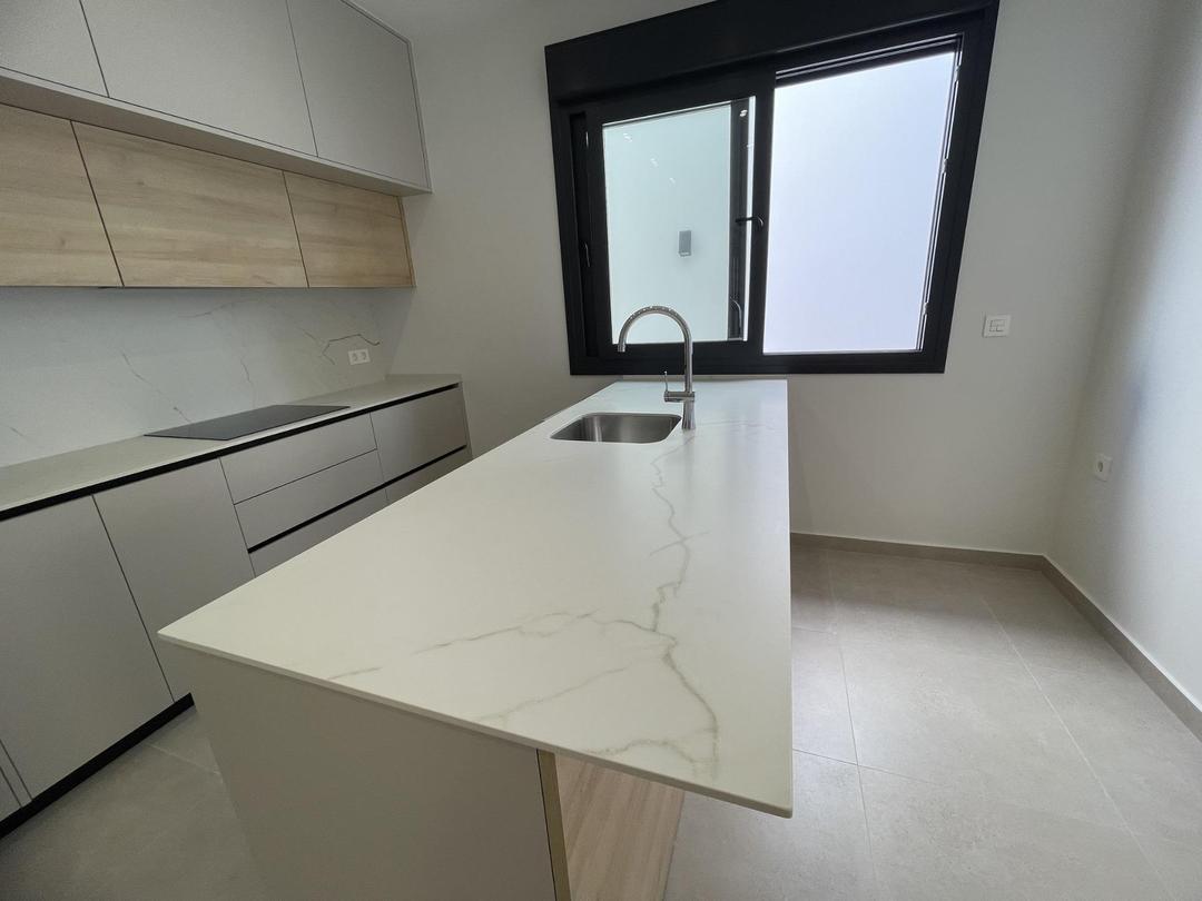 property gallery image 8