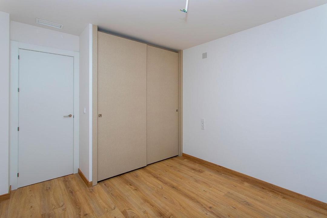 property gallery image 16