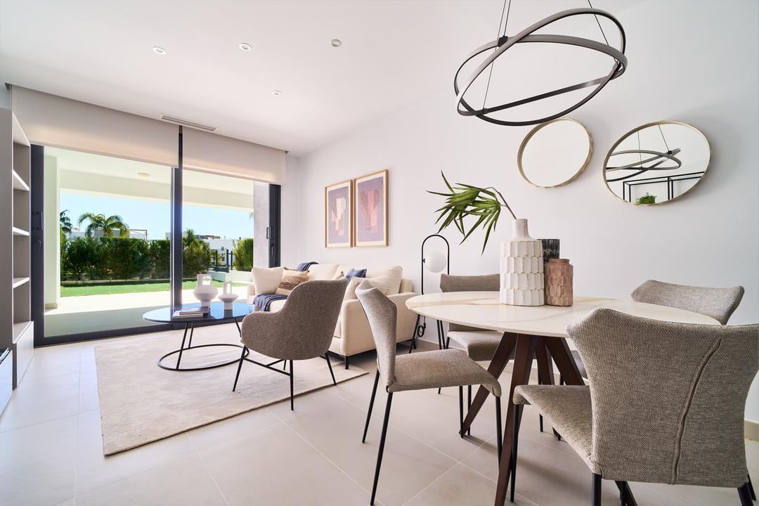 property gallery image 1