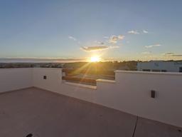property gallery image 1