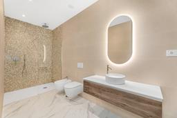 property gallery image 27