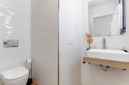 property gallery image 21
