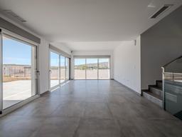 property gallery image 9