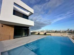 property gallery image 10