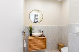 property gallery image 43