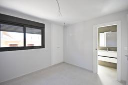 property gallery image 21