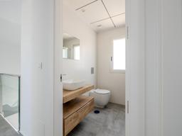 property gallery image 24