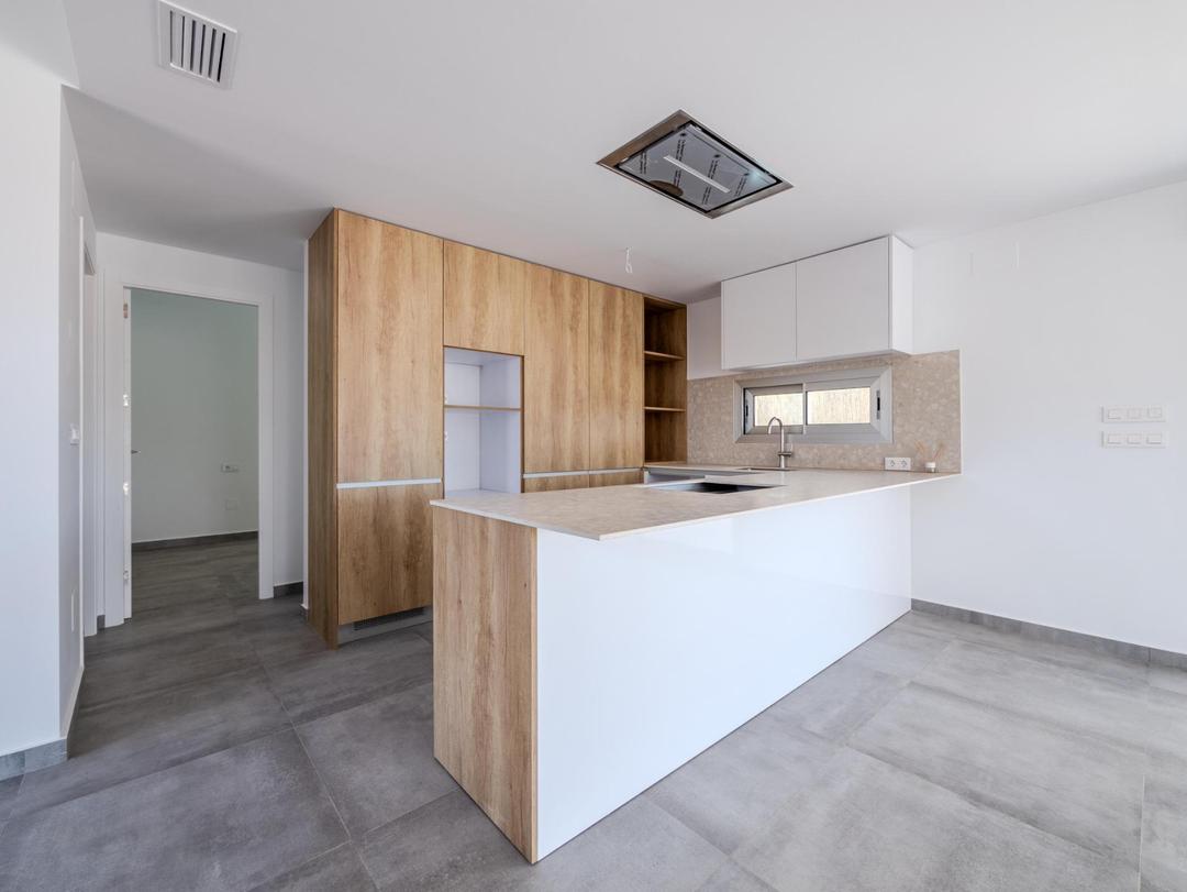 property gallery image 16